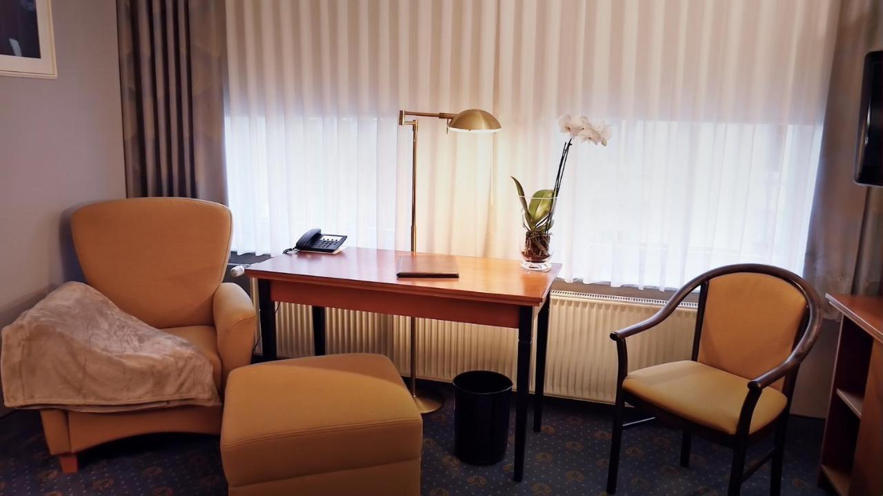 Hotel Jugendstil Hamelin Exteriör bild